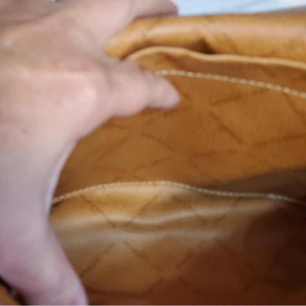 Vintage 1980s Ted Lapidus Crossbody (Medium). Vintage. Black & Tan PVC & Leather - Picture 3 of 9